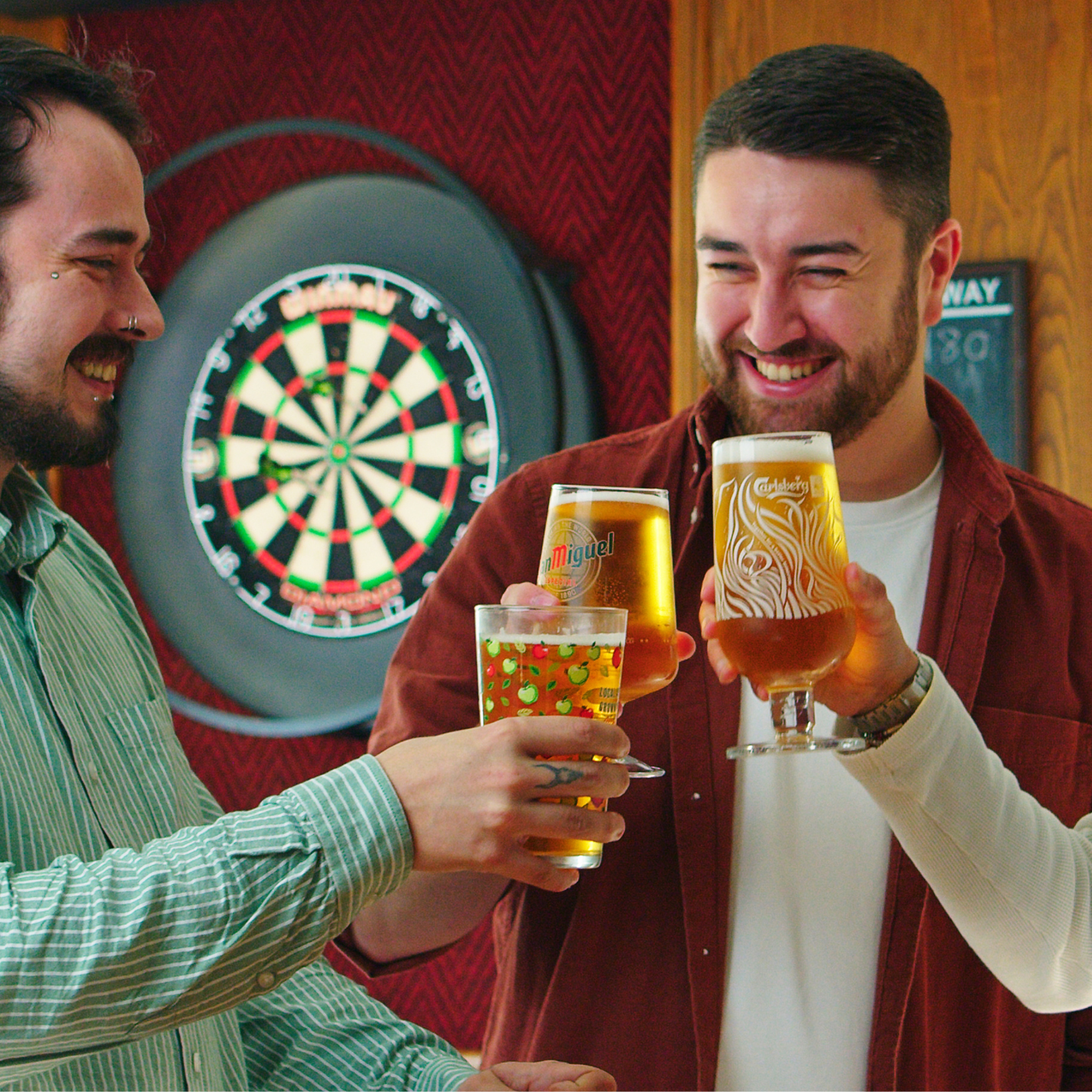 Raise a glass This Father's Day at The Eight Farmers in Leighton!
